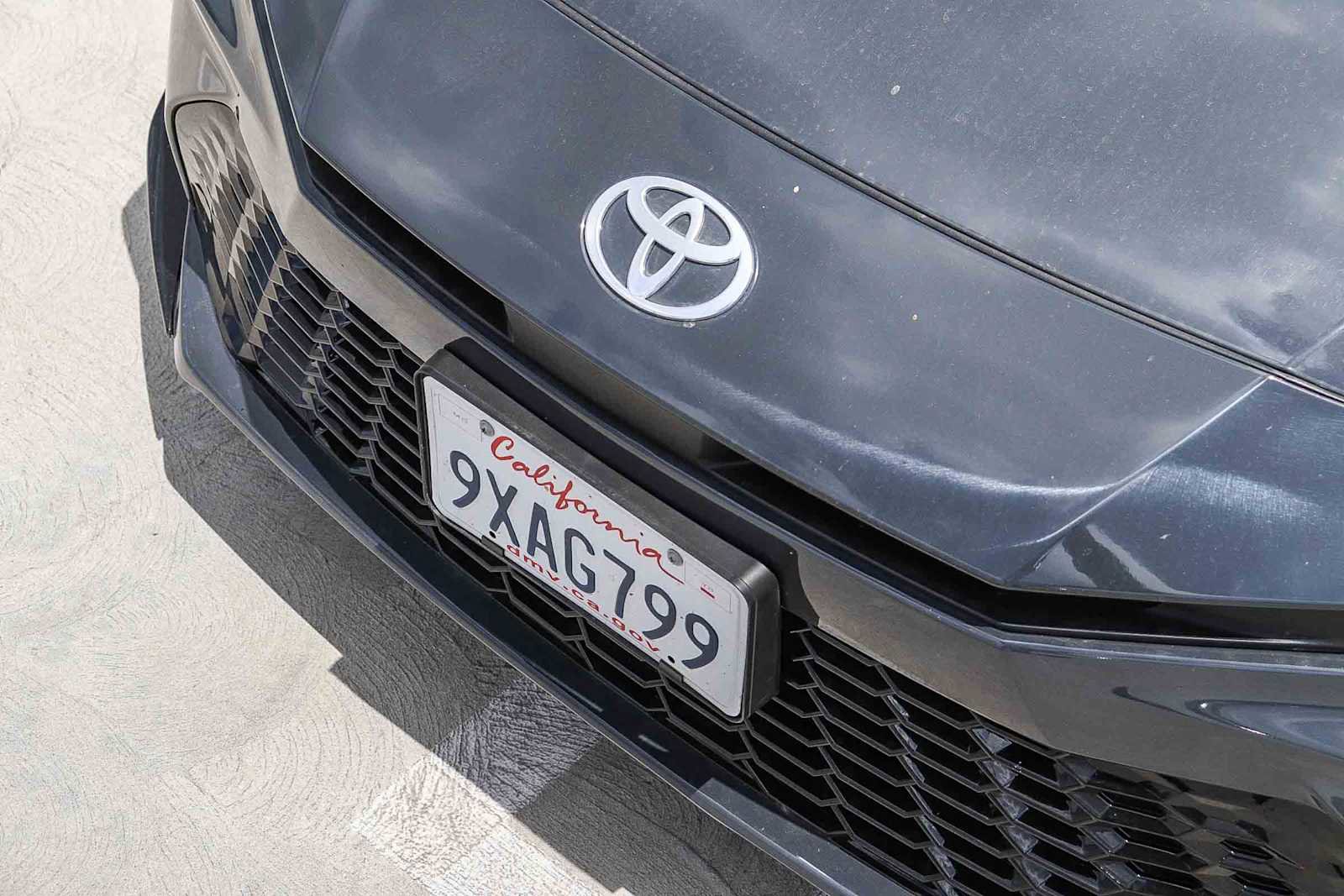 Used 2026 Toyota Camry LE FWD image 8
