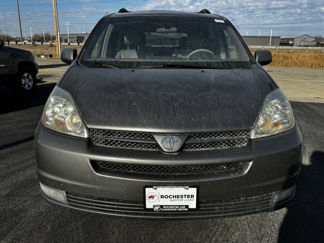 Used 2005 Toyota Sienna XLE image 34