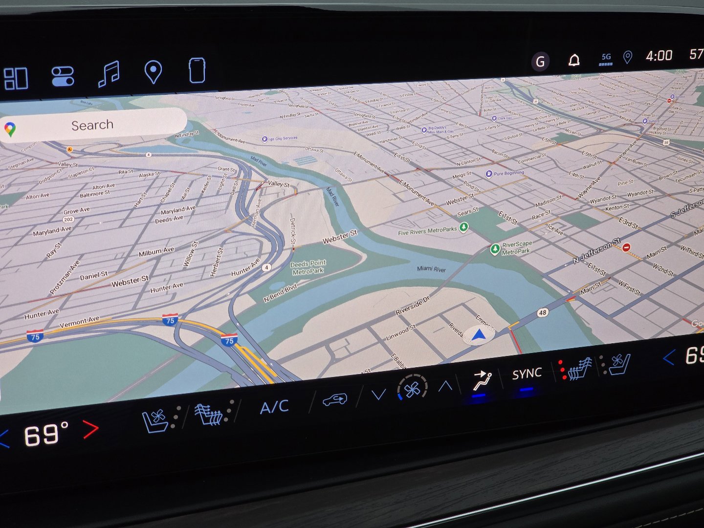 New 2026 Chevrolet Suburban Premier w/ Sun And Tow Package image 4