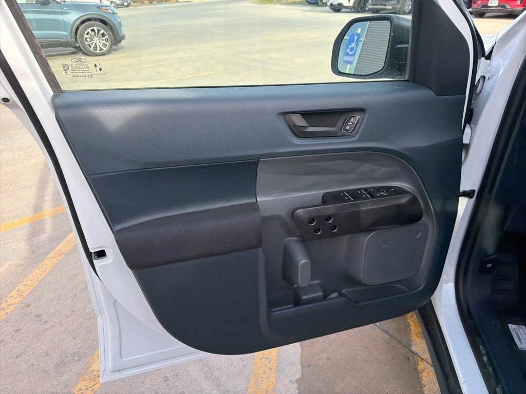 New 2026 Ford Maverick XL image 11