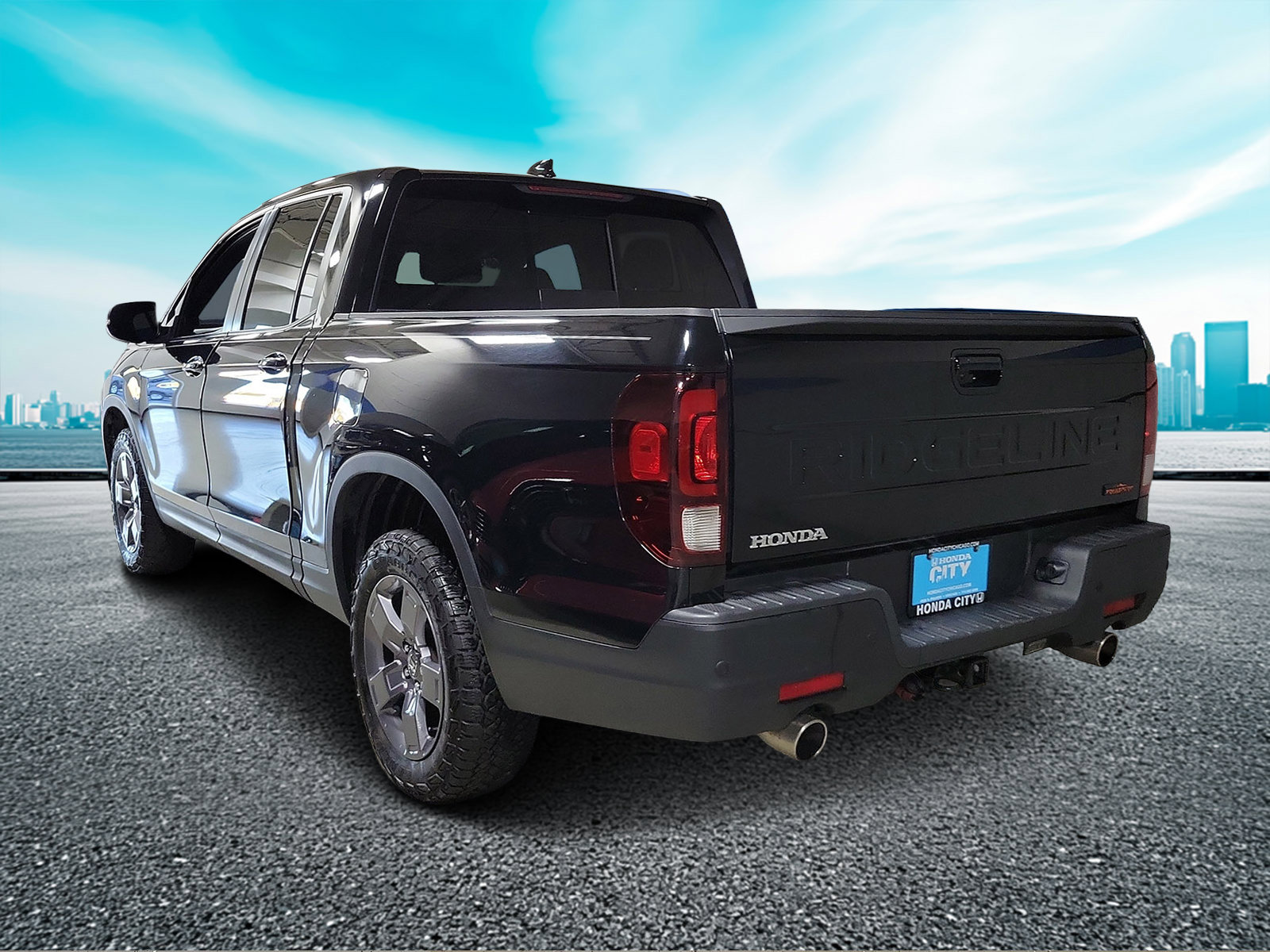 Used 2024 Honda Ridgeline TrailSport image 3