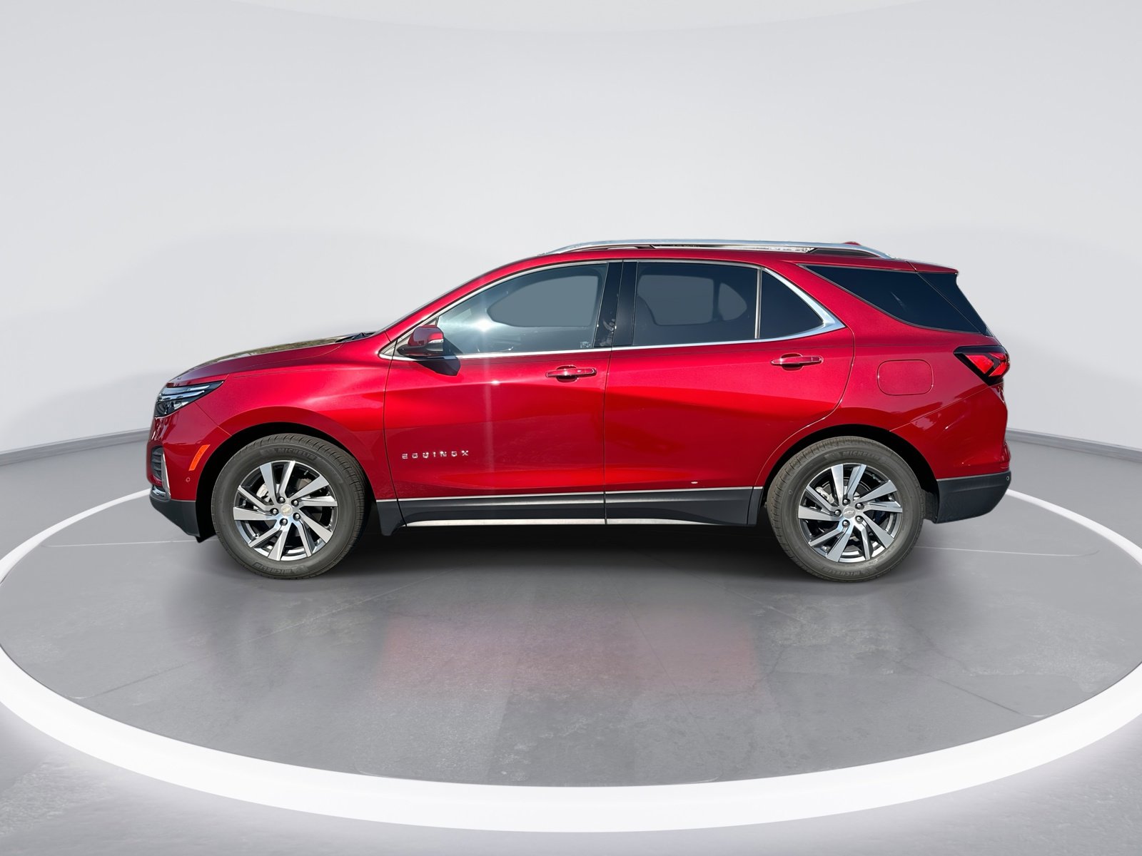 Used 2022 Chevrolet Equinox Premier FWD image 6