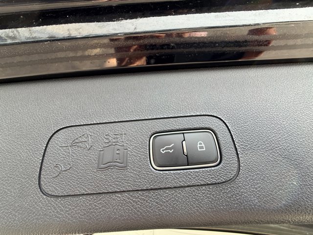 Used 2025 Lincoln Aviator Reserve w/ Jet Appearance Package image 31