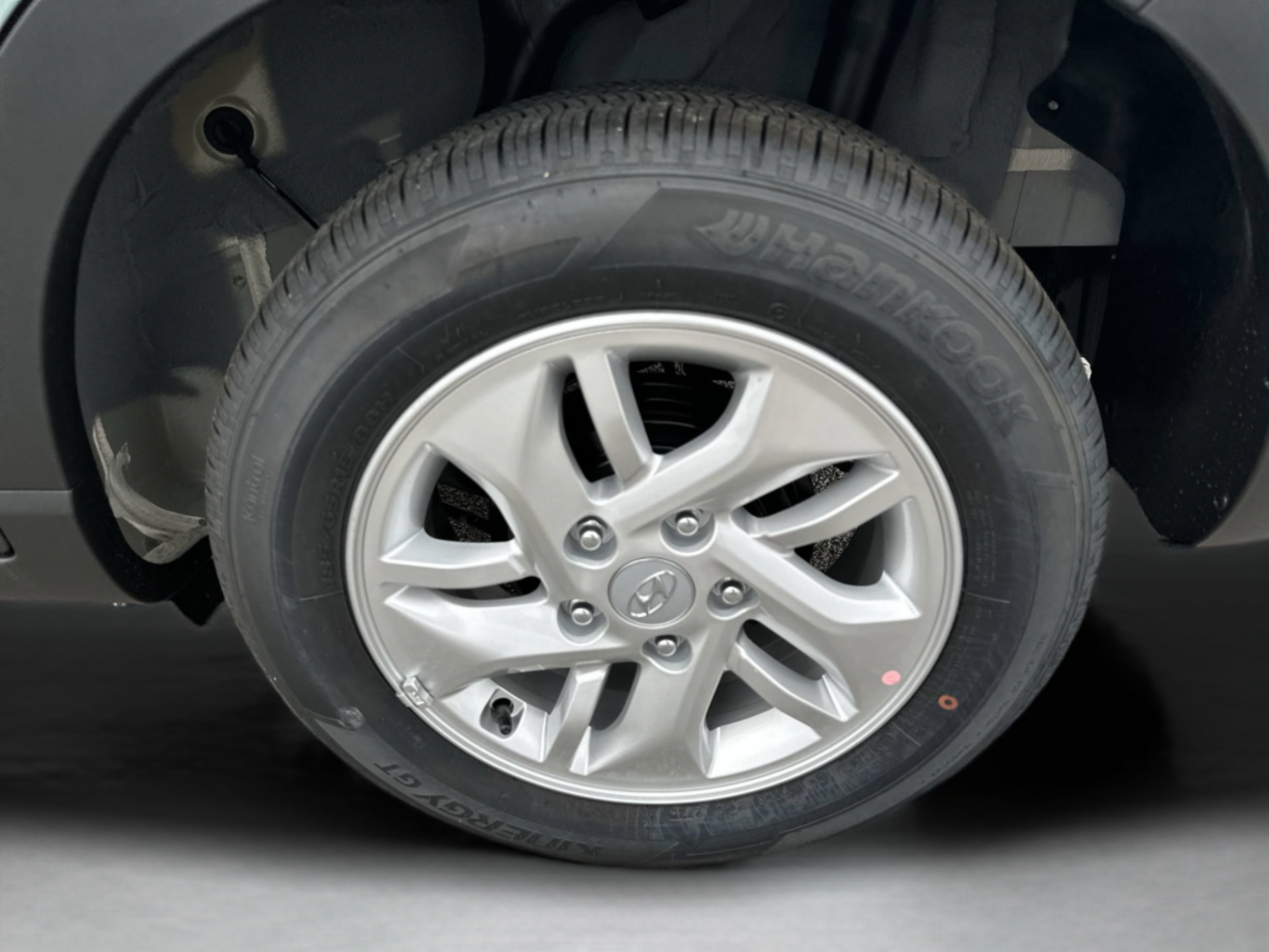 New 2026 Hyundai Venue SE FWD image 29