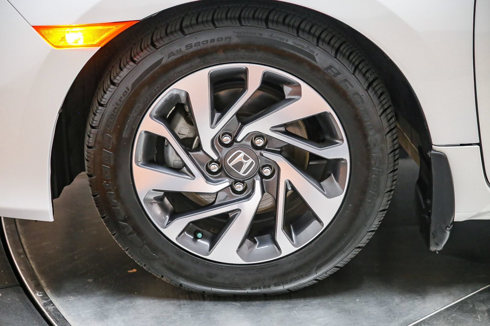 Used 2017 Honda Civic EX image 10