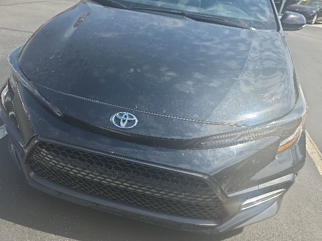 Used 2021 Toyota Corolla XSE FWD image 7