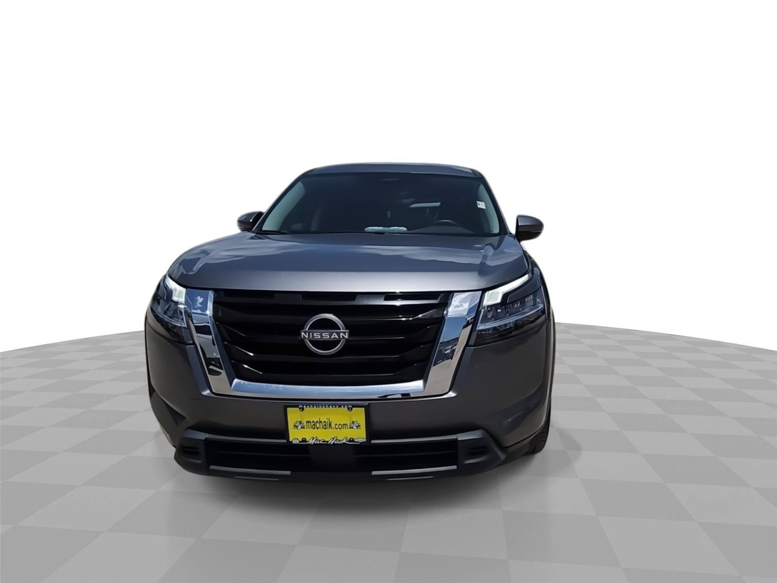 Used 2022 Nissan Pathfinder S FWD image 3