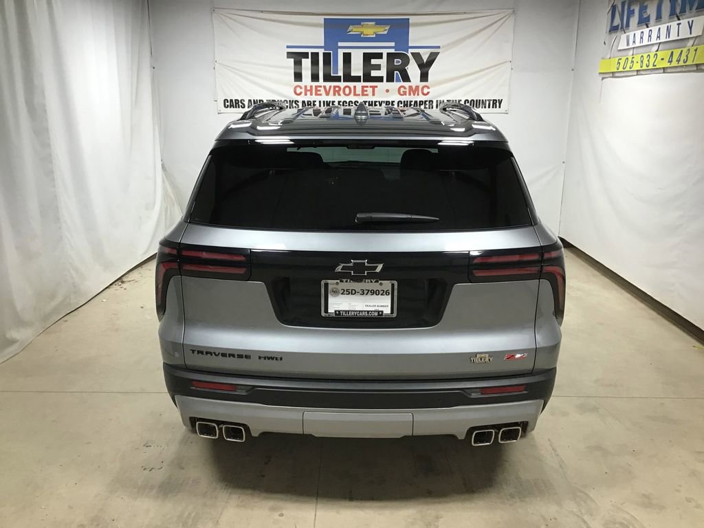 New 2026 Chevrolet Traverse Z71 w/ Enhanced Driving Package image 5