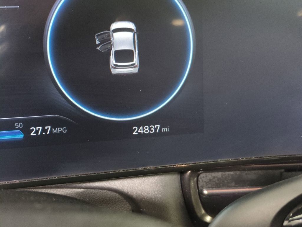 Used 2023 Hyundai Elantra N image 16