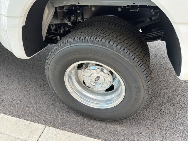 New 2026 Ford F350 Lariat image 6