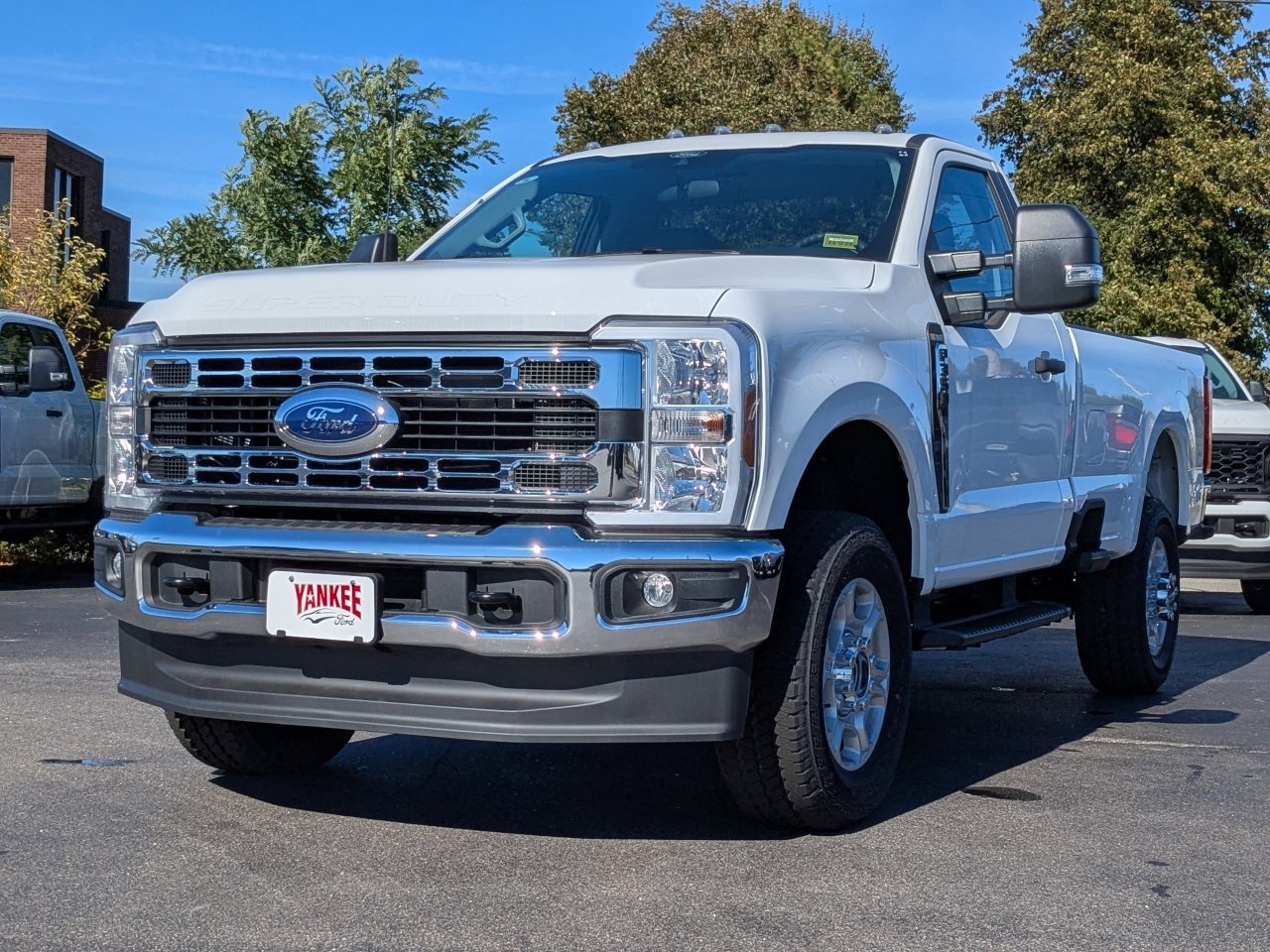 New 2025 Ford F350 XLT w/ FX4 Off-Road Package image 7