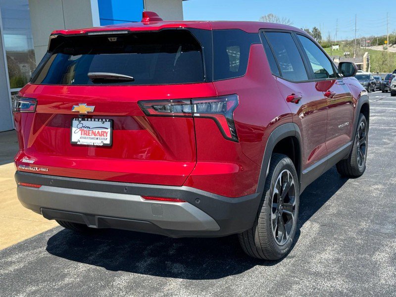 New 2026 Chevrolet Equinox LT image 3