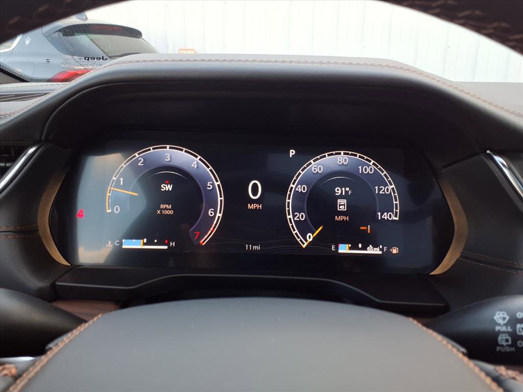 New 2025 Jeep Grand Cherokee Summit w/ Obsidian Package image 17