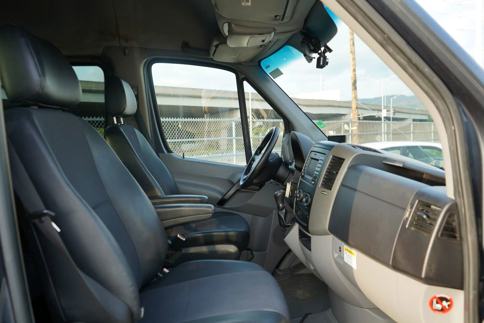 Used 2016 Mercedes-Benz Sprinter 2500 image 16