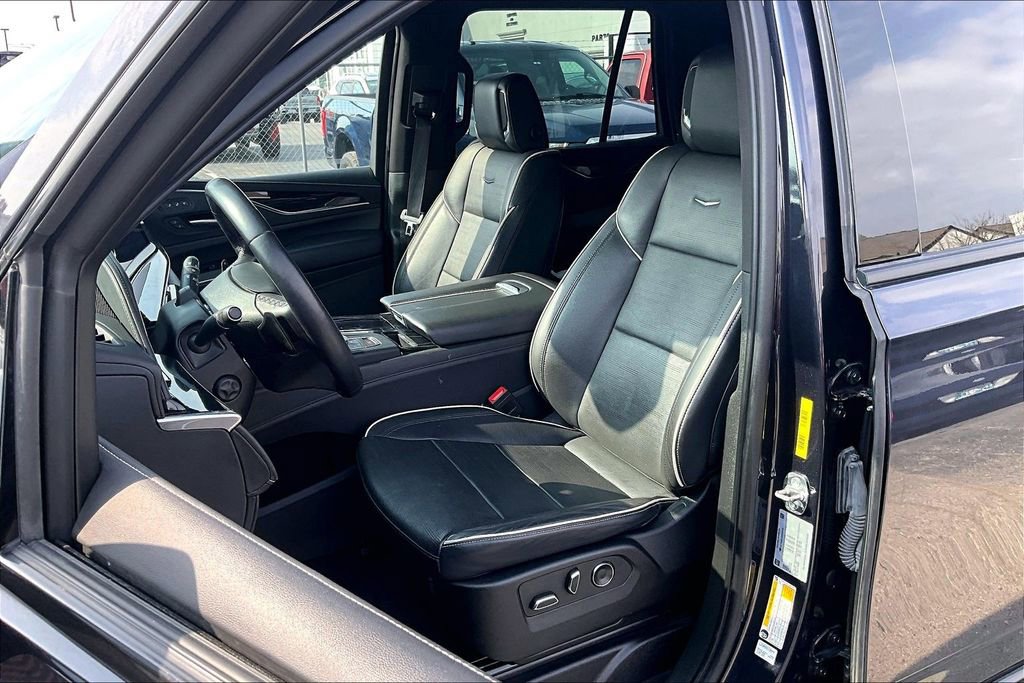 Used 2023 Cadillac Escalade Sport image 35