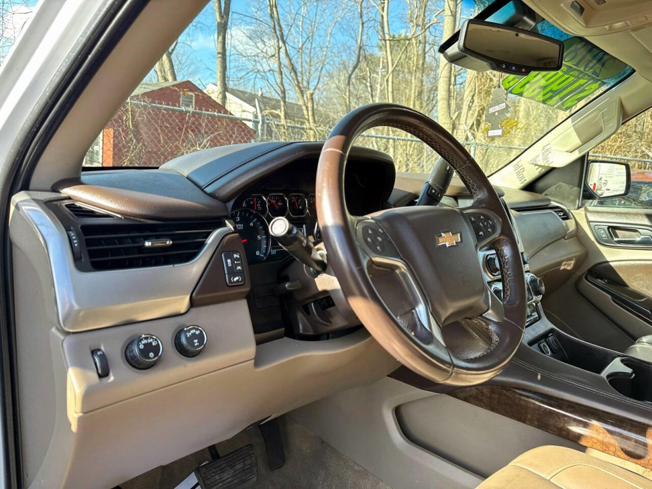 Used 2018 Chevrolet Tahoe LT image 14