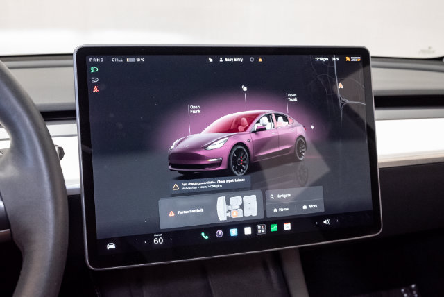 Used 2023 Tesla Model 3 Performance AWD/4WD image 15