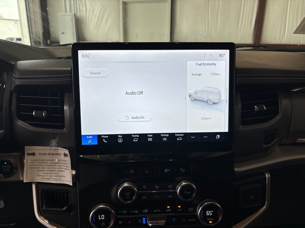 Used 2024 Ford Expedition Max XLT image 10