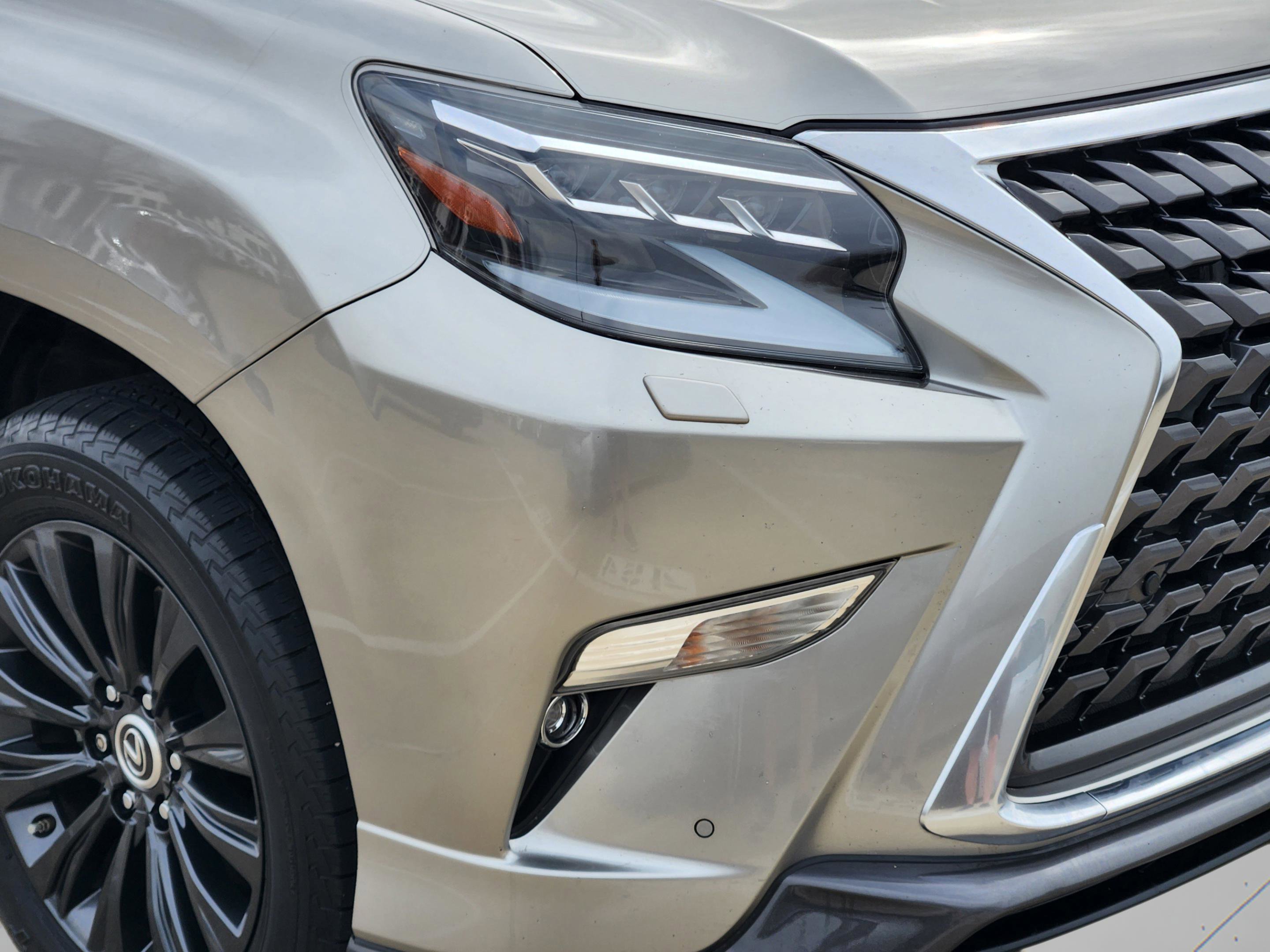 Used 2023 Lexus GX 460 Luxury w/ Sport Design Package image 40