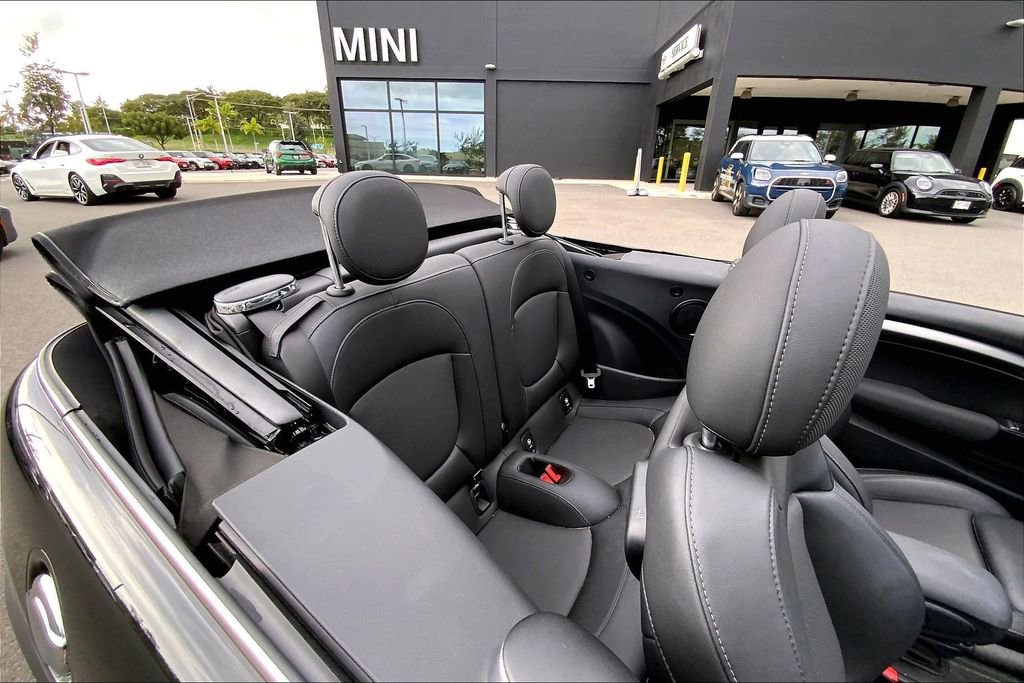 Certified 2024 MINI Cooper S image 26
