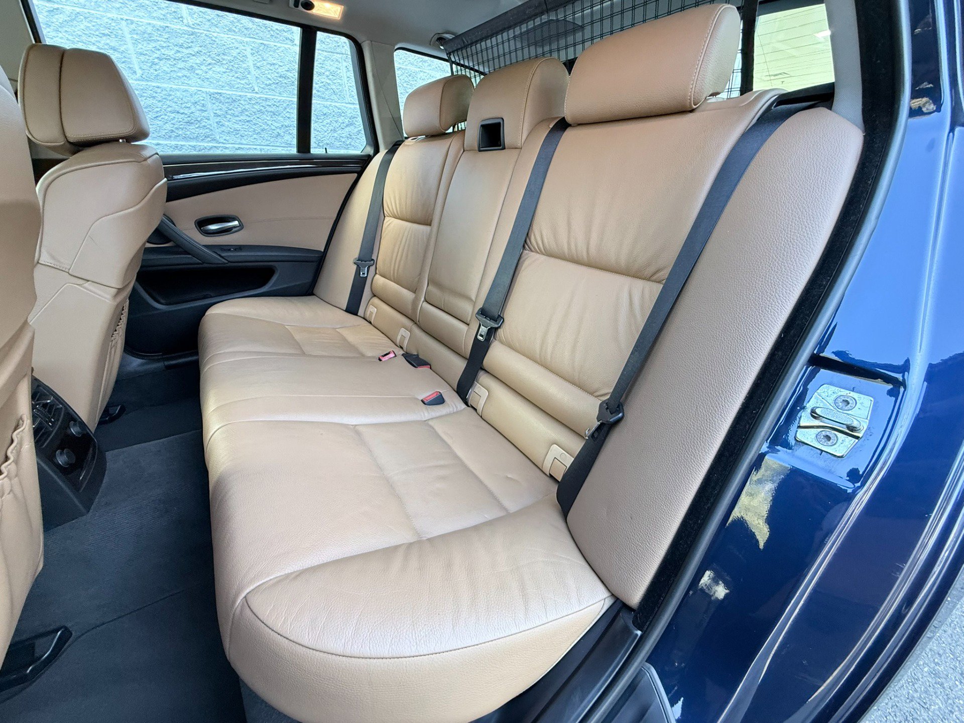 Used 2009 BMW 535i xDrive Wagon image 24