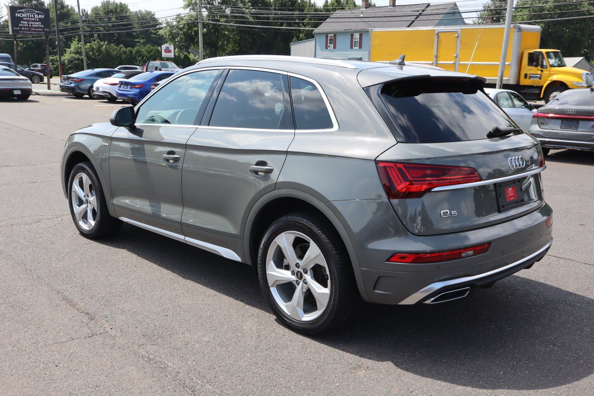 Used 2023 Audi Q5 2.0T Premium Plus w/ Premium Plus Package AWD/4WD image 8