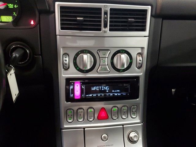 Used 2004 Chrysler Crossfire Base image 16