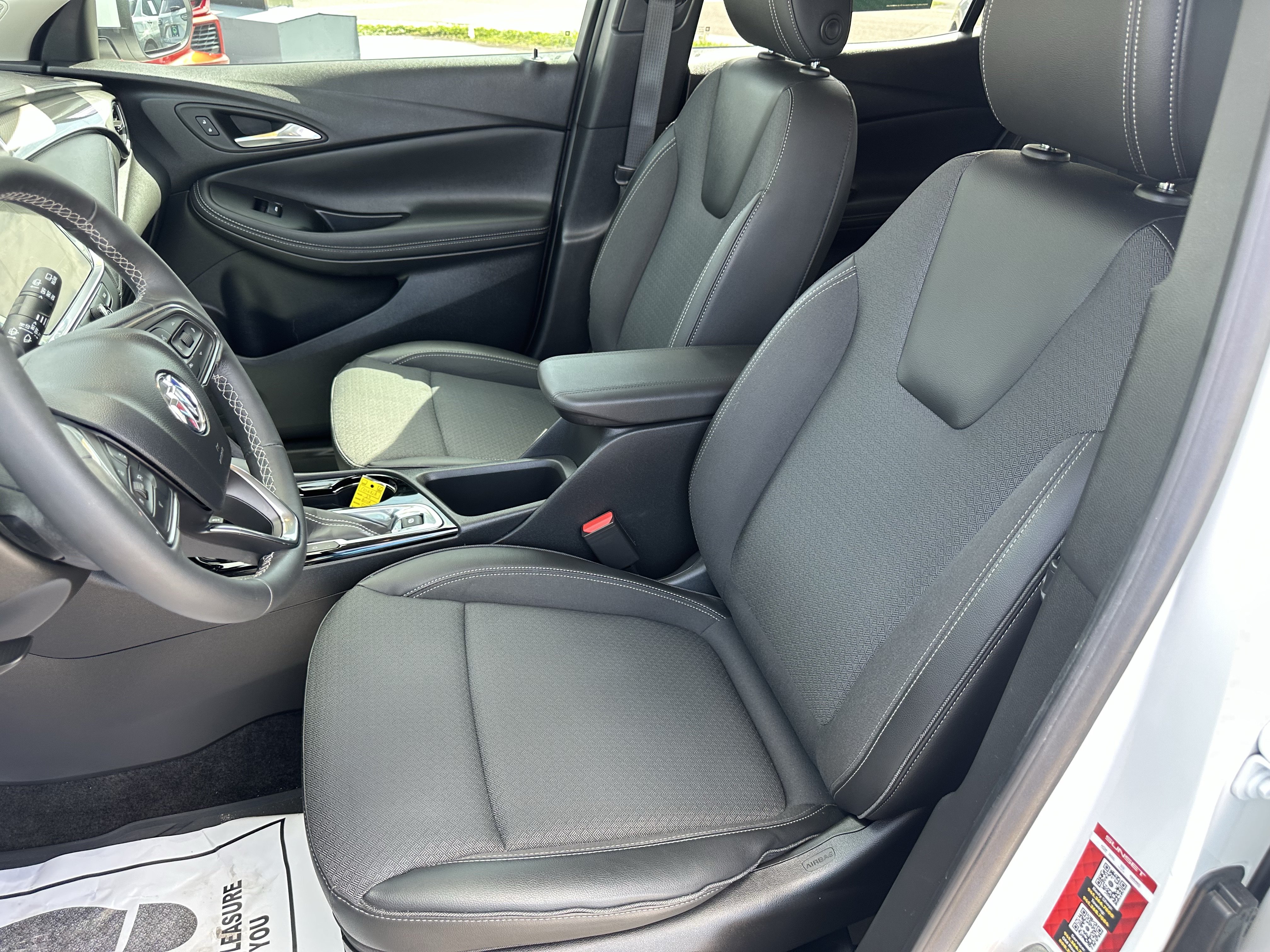 Certified 2023 Buick Encore GX Preferred w/ Cold Weather Comfort Package AWD/4WD image 20