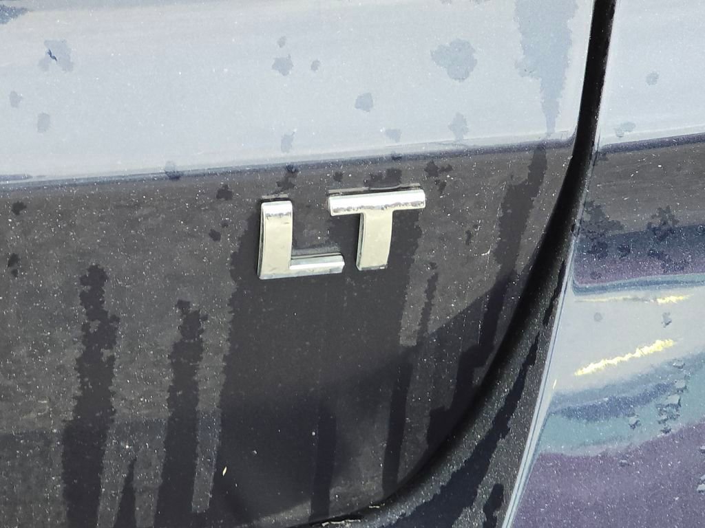 Used 2017 Chevrolet Traverse LT image 12