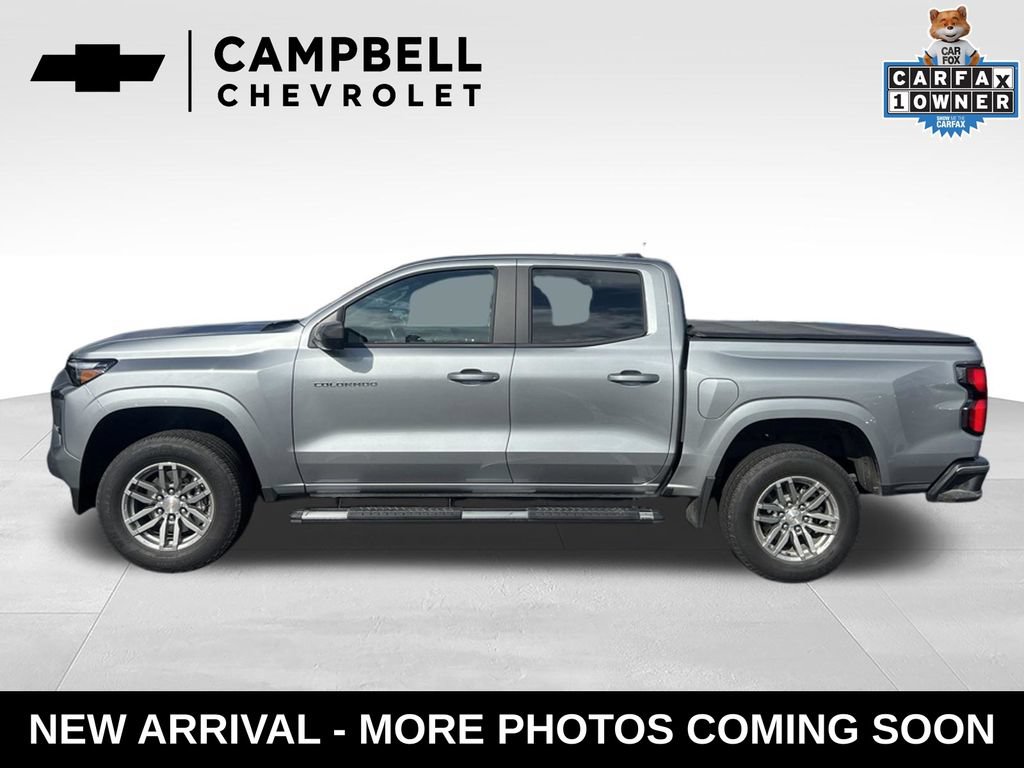 Used 2024 Chevrolet Colorado LT w/ LT Convenience Package III RWD image 2