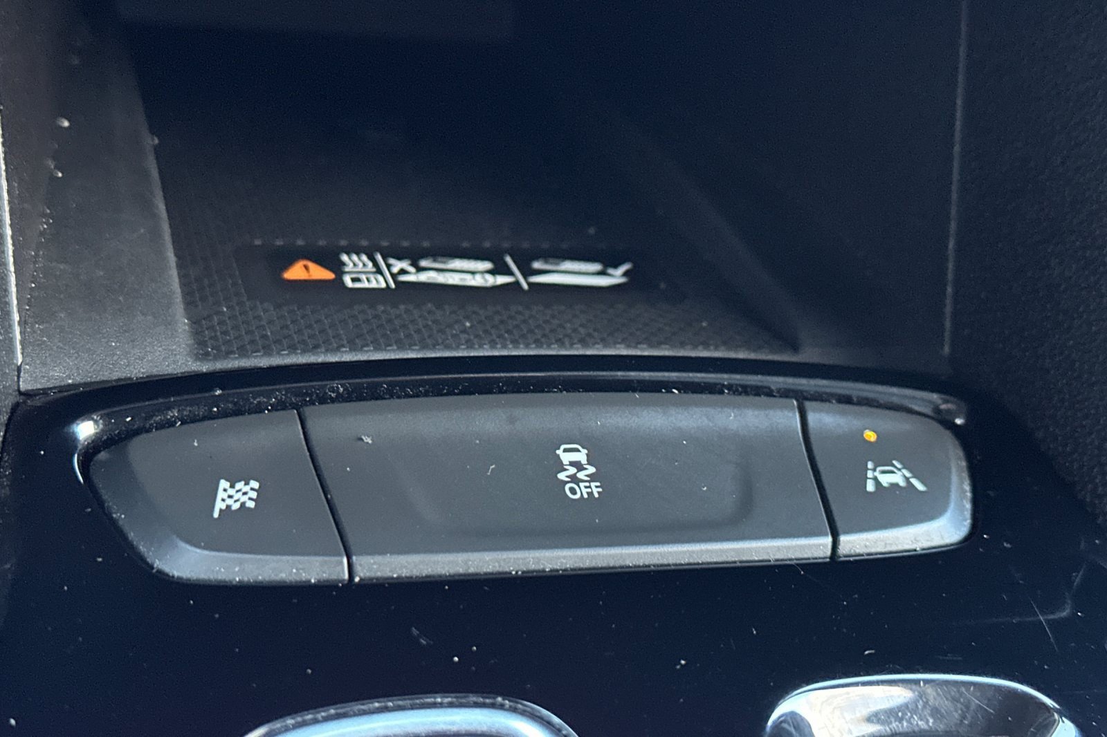 Used 2022 Chevrolet Bolt EUV Premier w/ Super Cruise Package image 30