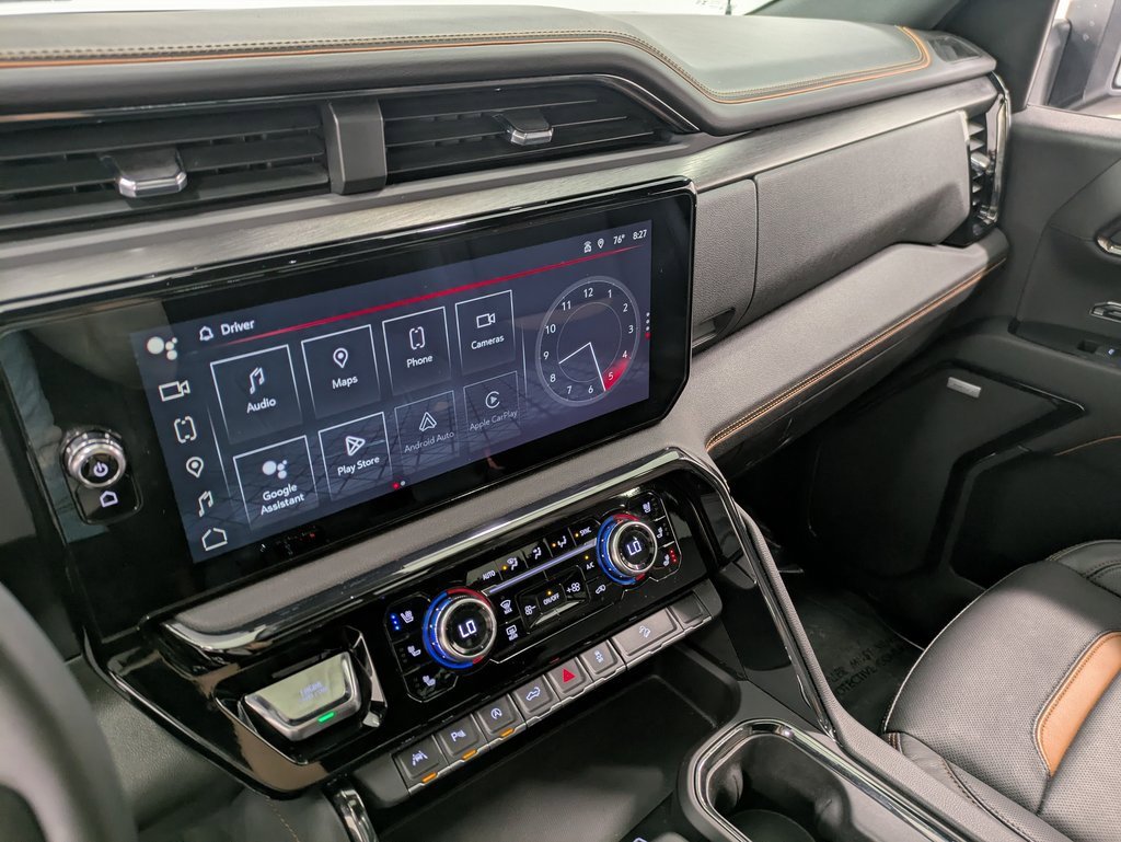 Used 2023 GMC Sierra 1500 AT4 w/ AT4 Premium Package image 11