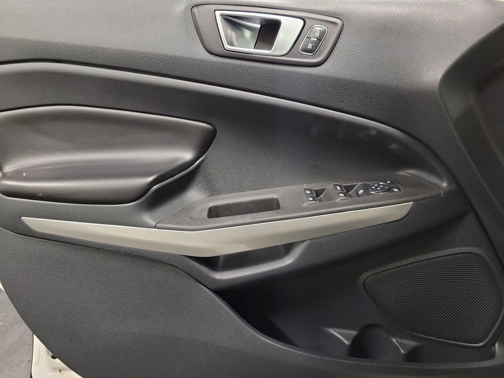 Used 2018 Ford EcoSport Titanium FWD image 23