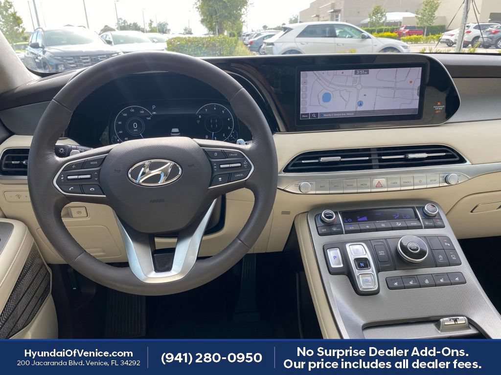 Used 2020 Hyundai Palisade Limited FWD image 3