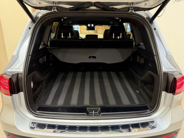 Certified 2025 Mercedes-Benz GLB 250 image 12