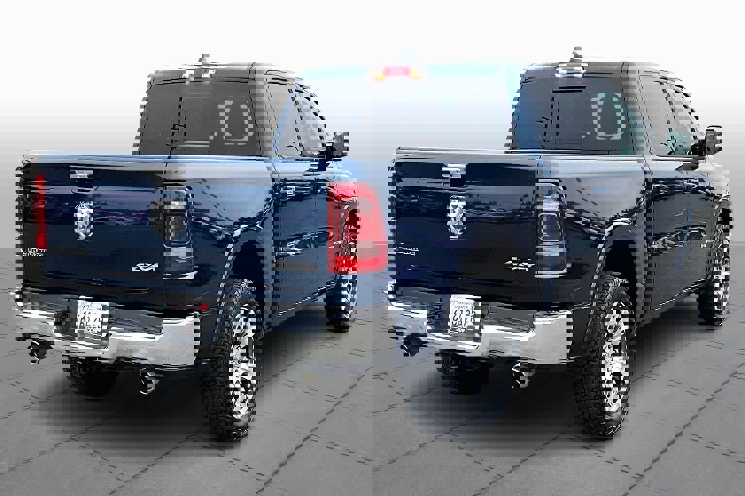 Used 2021 RAM 1500 Laramie image 13