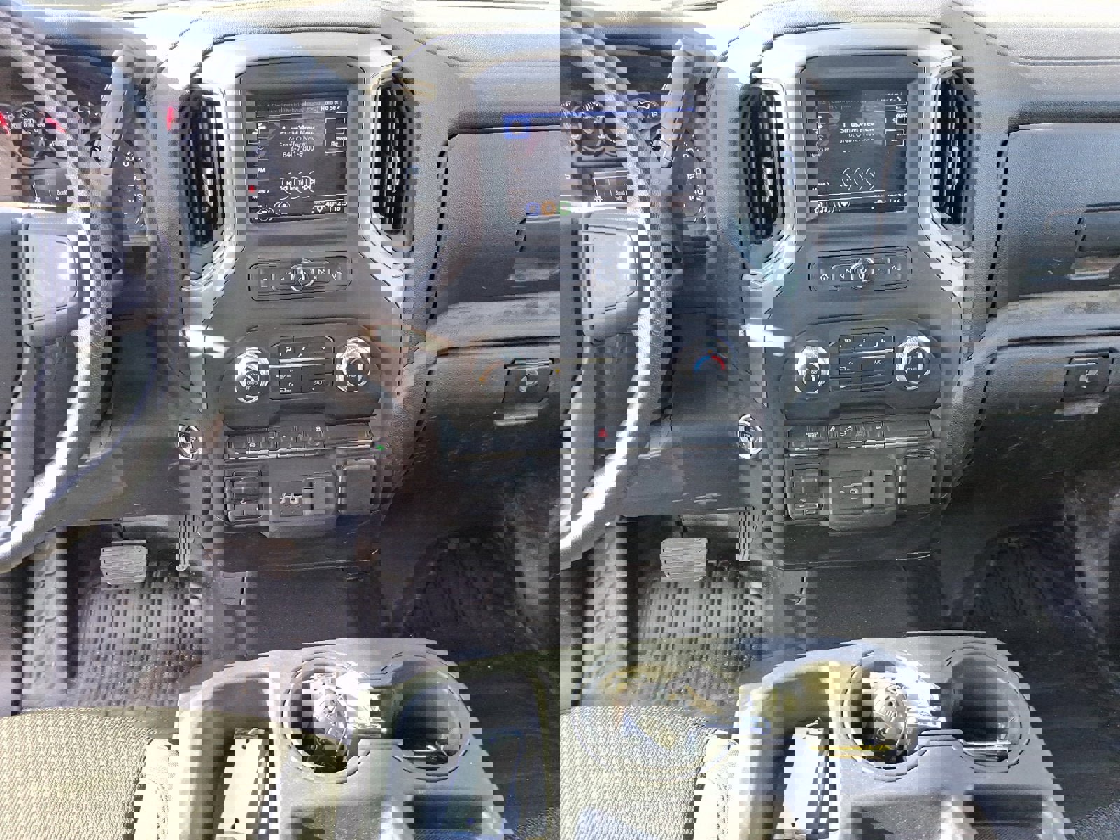 Used 2024 GMC Sierra 3500 Pro image 12