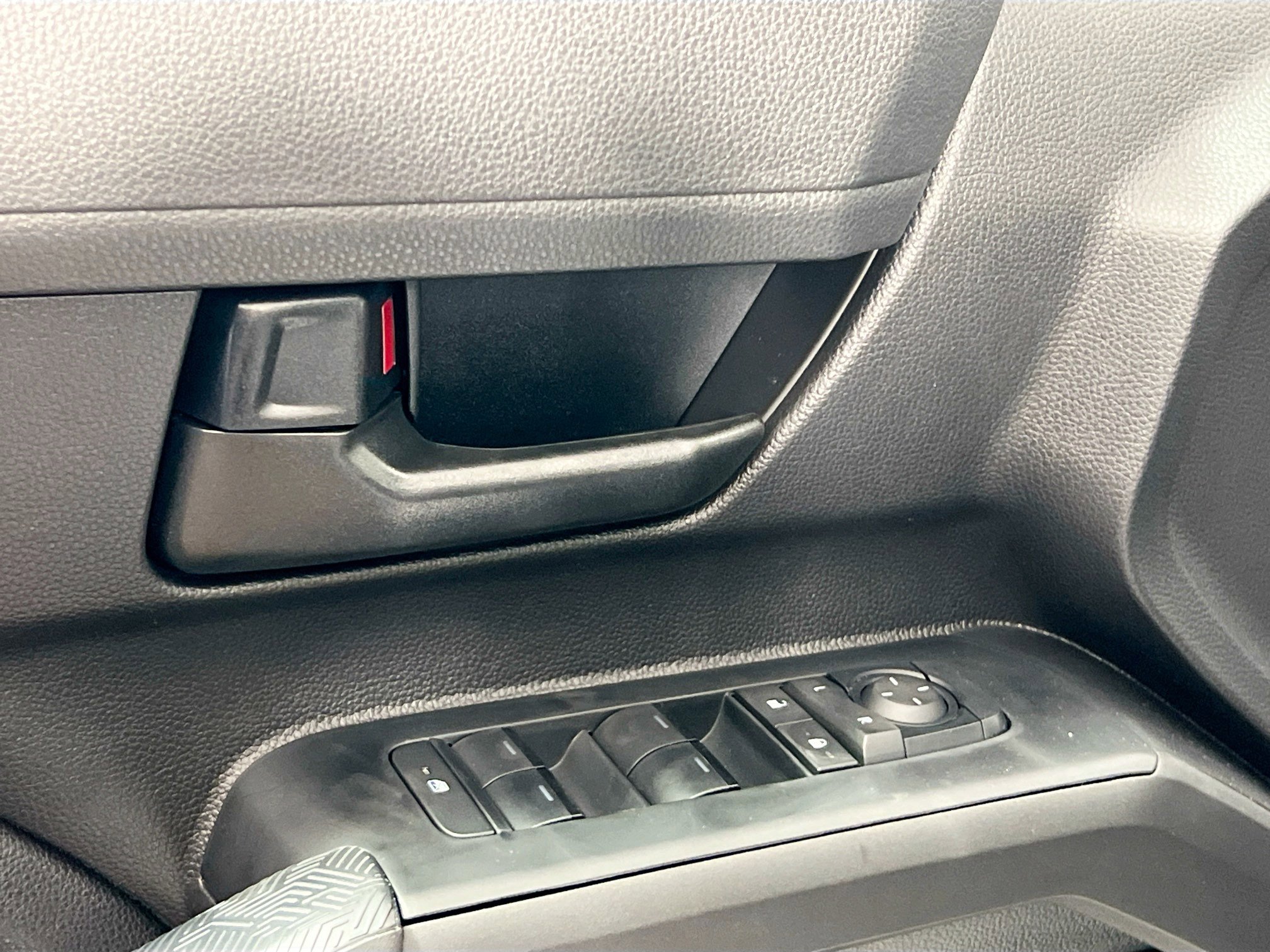 New 2026 Toyota Tacoma SR5 image 16