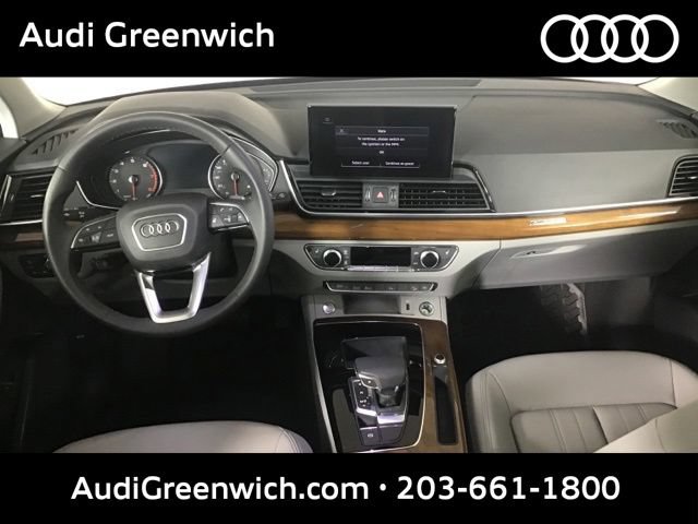 Certified 2024 Audi Q5 Premium w/ Convenience Package AWD/4WD image 13
