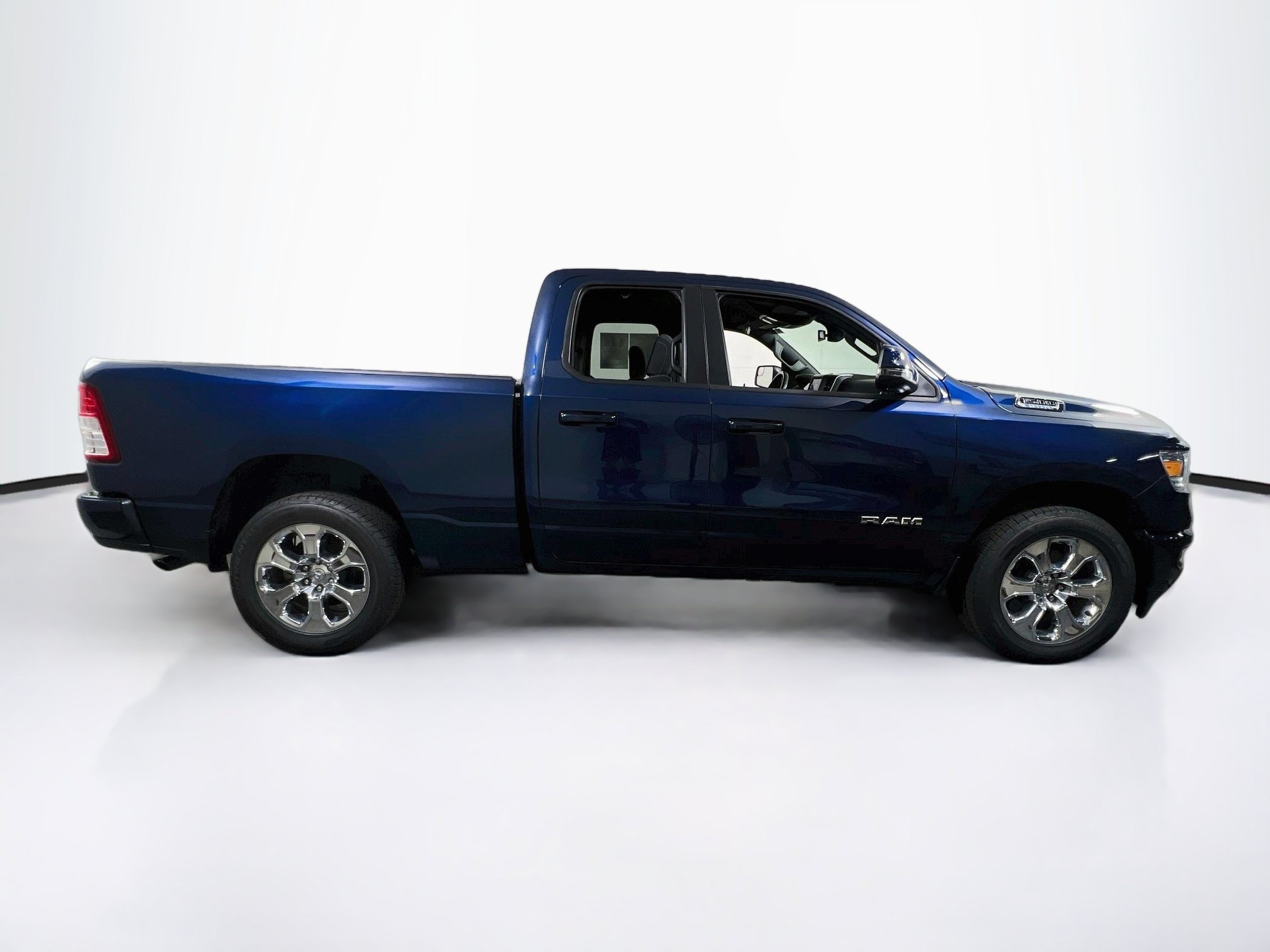 Used 2023 RAM 1500 Big Horn AWD/4WD image 4
