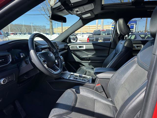 Used 2022 Ford Explorer ST w/ ST Street Pack AWD/4WD image 37