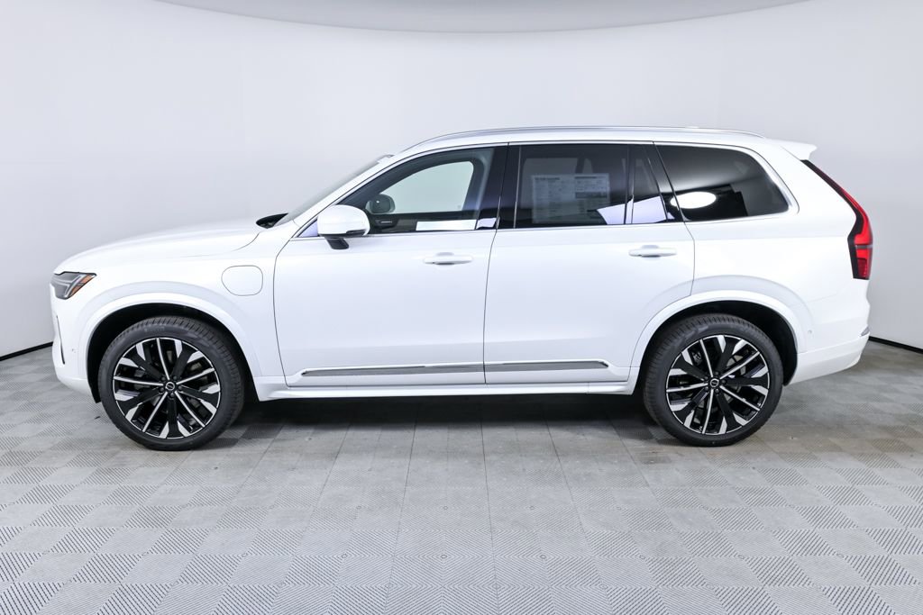 New 2026 Volvo XC90 T8 Ultra w/ Protection Package Premier image 2