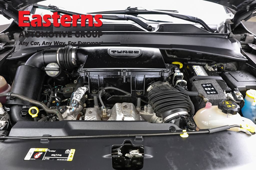 Used 2024 Jeep Compass Latitude AWD/4WD image 7