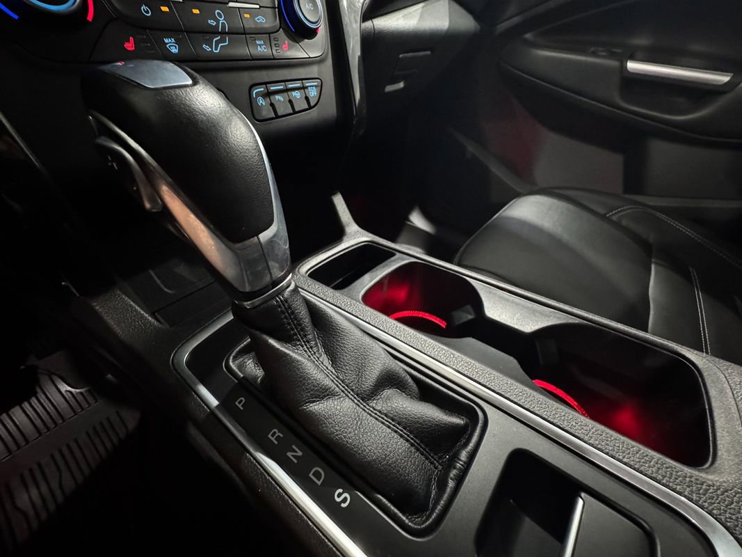 Used 2018 Ford Escape Titanium w/ Ford Safe & Smart Package image 25