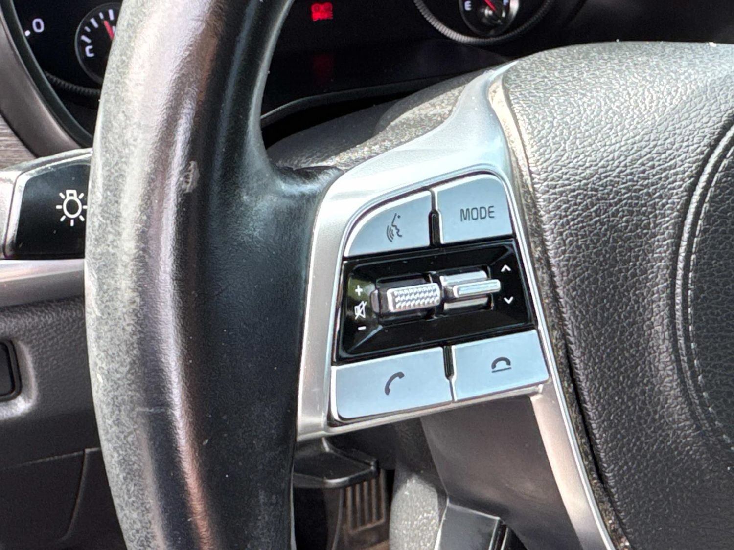Used 2021 Kia Telluride EX w/ EX Premium Package FWD image 36