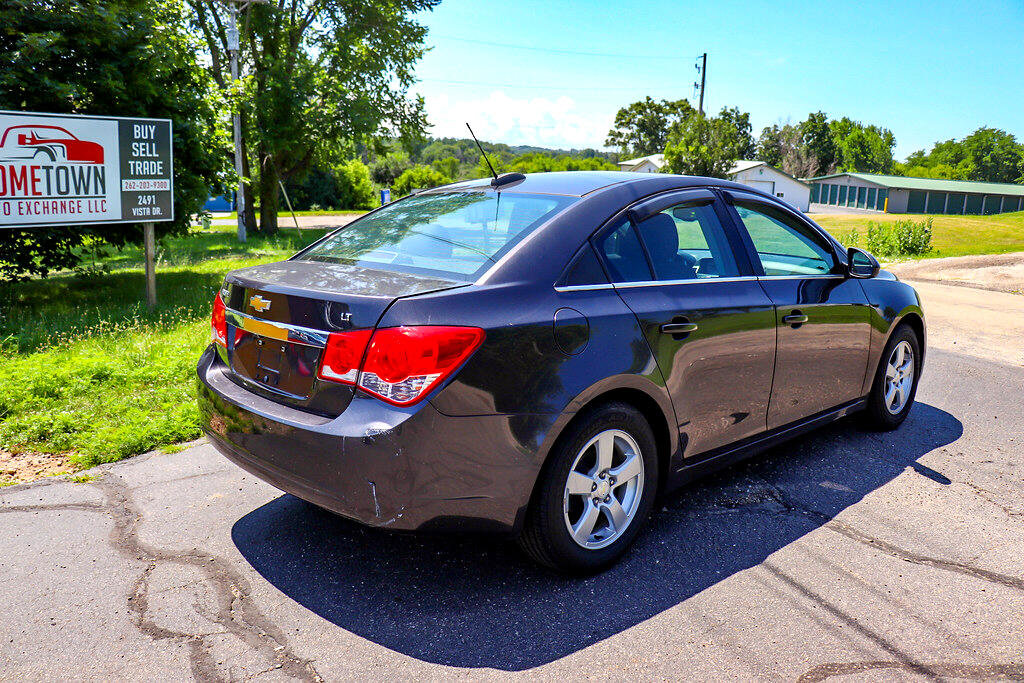 Used 2015 Chevrolet Cruze LT w/ Technology Package image 3