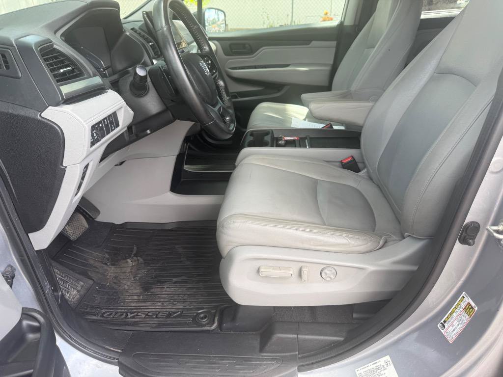 Used 2018 Honda Odyssey EX-L image 23