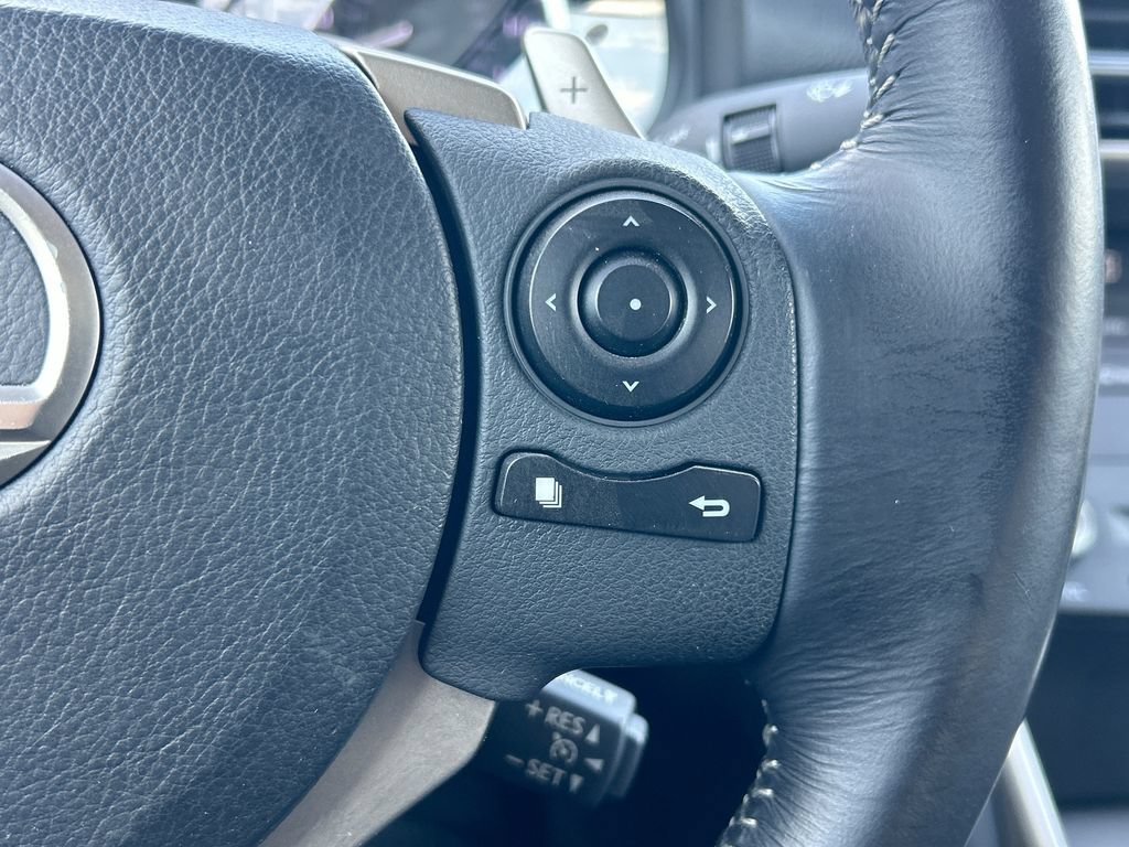 Used 2016 Lexus IS 200t RWD image 25