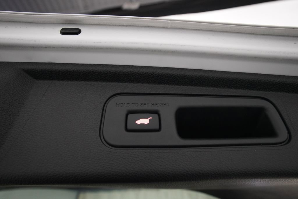 Certified 2025 Honda Odyssey Elite image 15