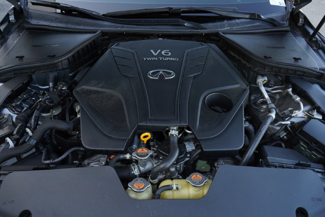 Used 2022 INFINITI Q60 Red Sport 400 w/ Cargo Package RWD image 29
